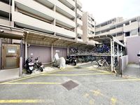 駐車場: