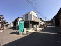 Thumb d45137a558