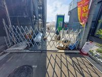 駐車場: