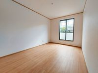 寝室: