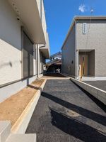 その他: