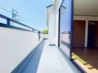 バルコニー: