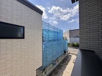 その他: