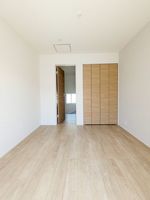 寝室: