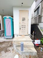 玄関: