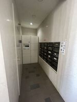 エントランス: