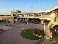 周辺環境:相鉄ライフいずみ野 徒歩4分。 290m