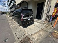 駐車場:駐車場