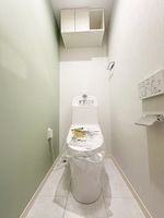 トイレ: