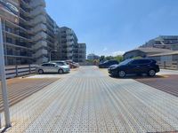 駐車場:
