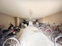 駐車場: