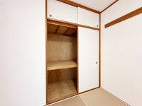収納: