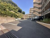 駐車場: