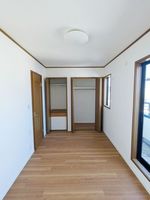 寝室: