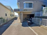 エントランス: