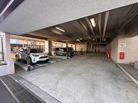 駐車場: