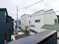 その他: