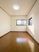 洋室: