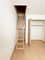 その他設備:小屋裏収納