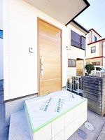 玄関:バルコニー