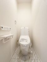 トイレ: