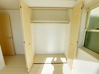 収納: