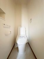 トイレ: