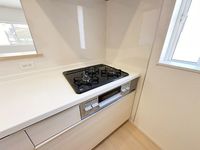 その他設備:三口コンロ