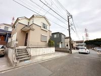 外観:駐車場