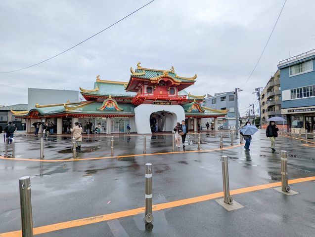 周辺環境:徒歩9分。片瀬江ノ島駅 730m
