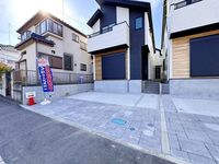 駐車場:エントランス