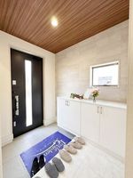 玄関:バルコニー