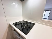 その他設備:三口コンロ