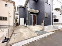 駐車場:エントランス