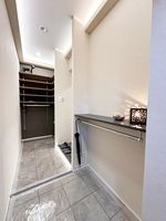 玄関:バルコニー