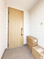 玄関:バルコニー