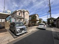 外観:駐車場