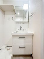 洗面室:キッチン