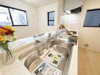 キッチン:バルコニー