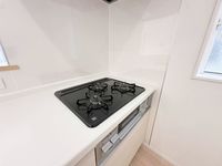 その他設備:三口コンロ