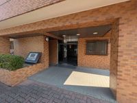 エントランス:
