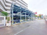 駐車場: