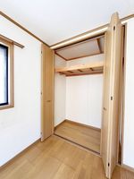 その他: