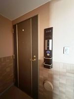 玄関:設備