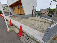 その他: