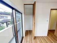 その他: