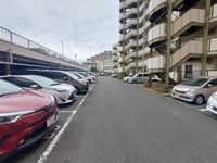 駐車場: