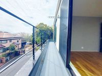 バルコニー: