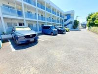 駐車場: