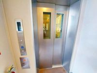 その他:エレベーター